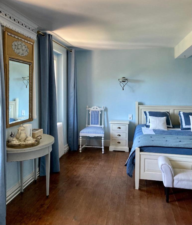 Domaine De Menerque - Petit Chateau Avec Piscine Lisle-sur-Tarn Kültér fotó